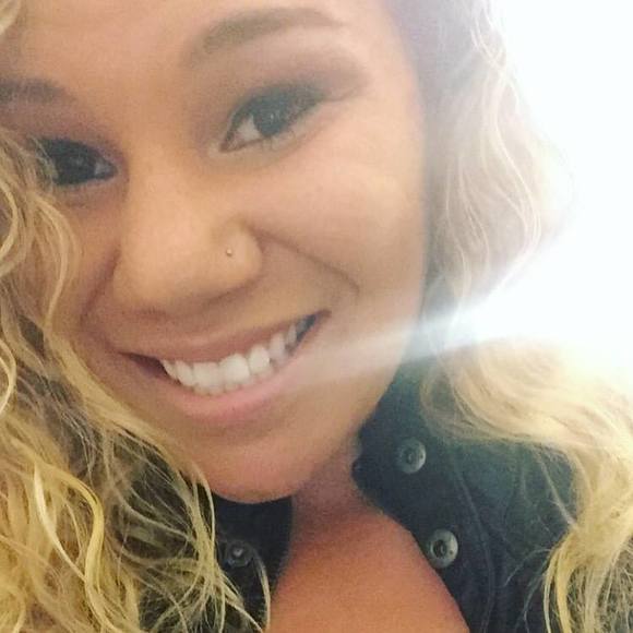 Meet your Posher, Sam - Picture 1 of 1